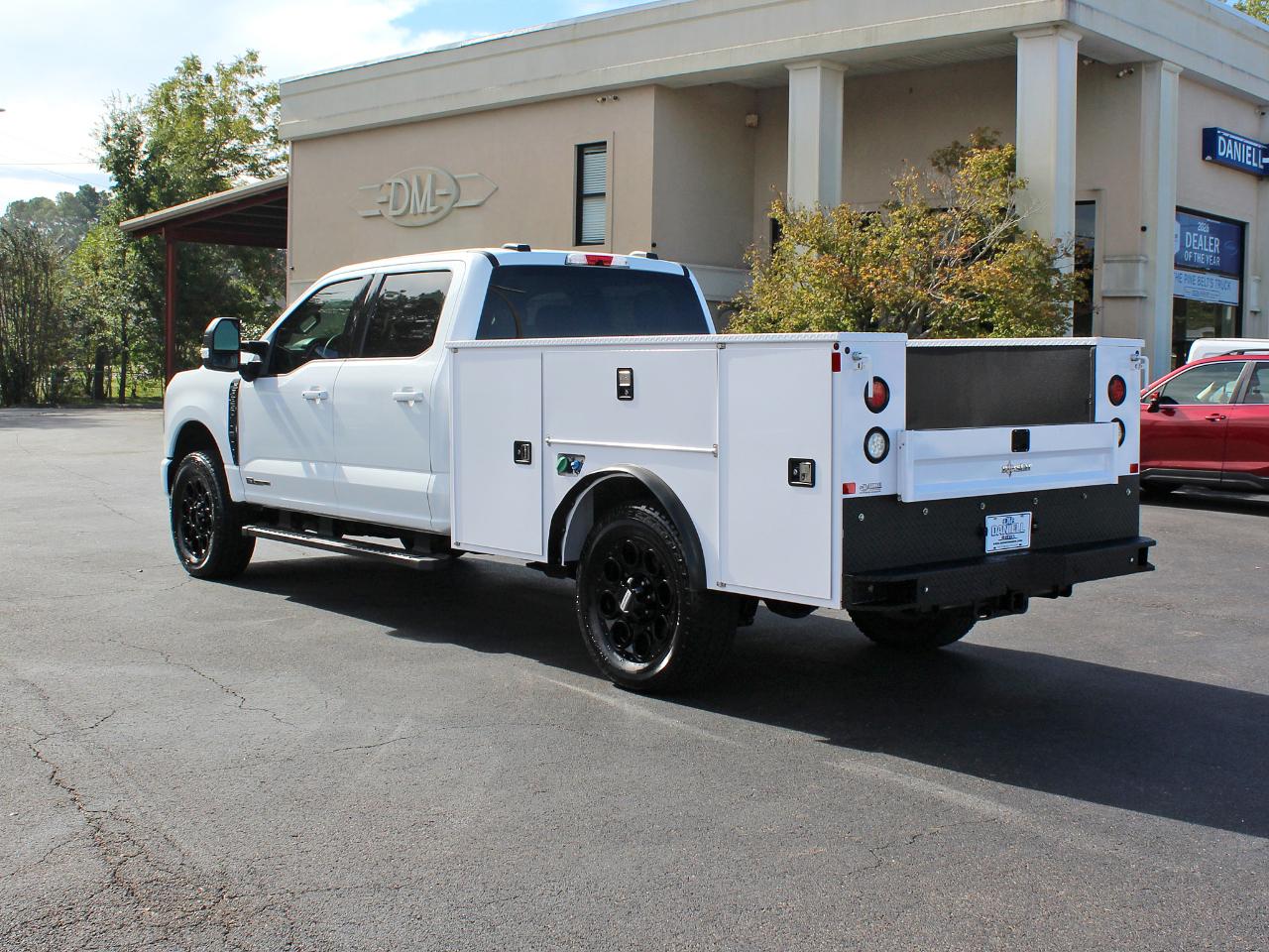 Ford F-250 SD XLT Crew Cab Long Bed 4WD 2025
