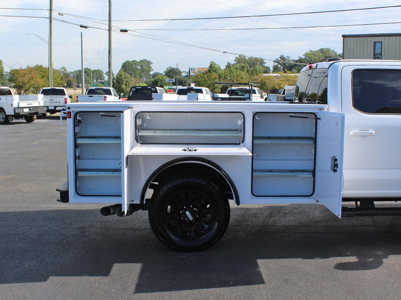 Ford F-250 SD XLT Crew Cab Long Bed 4WD 2025