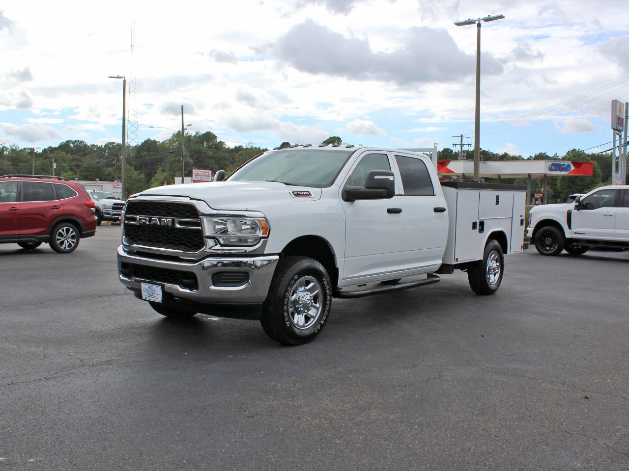 RAM 2500 Tradesman Crew Cab LWB 4WD 2023