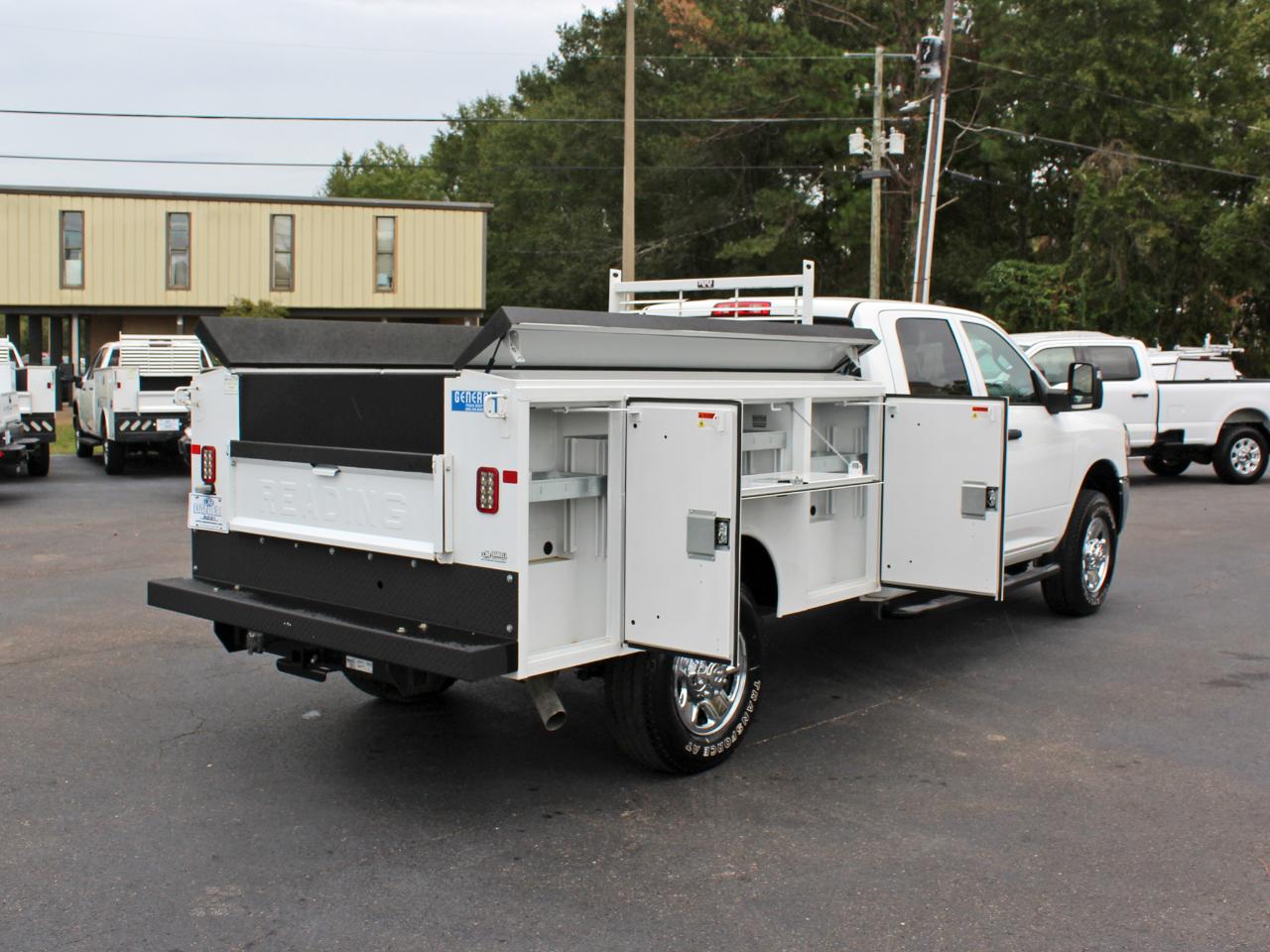RAM 2500 Tradesman Crew Cab LWB 4WD 2023