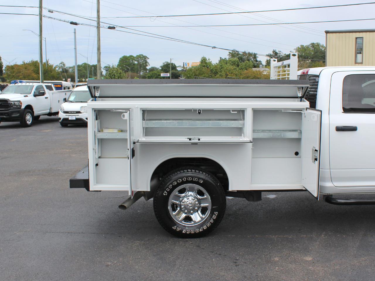 RAM 2500 Tradesman Crew Cab LWB 4WD 2023