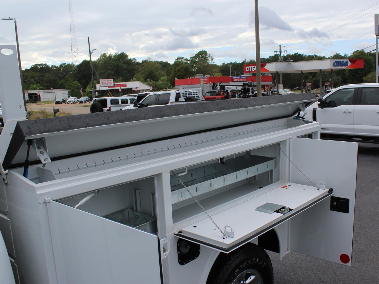 RAM 2500 Tradesman Crew Cab LWB 4WD 2023