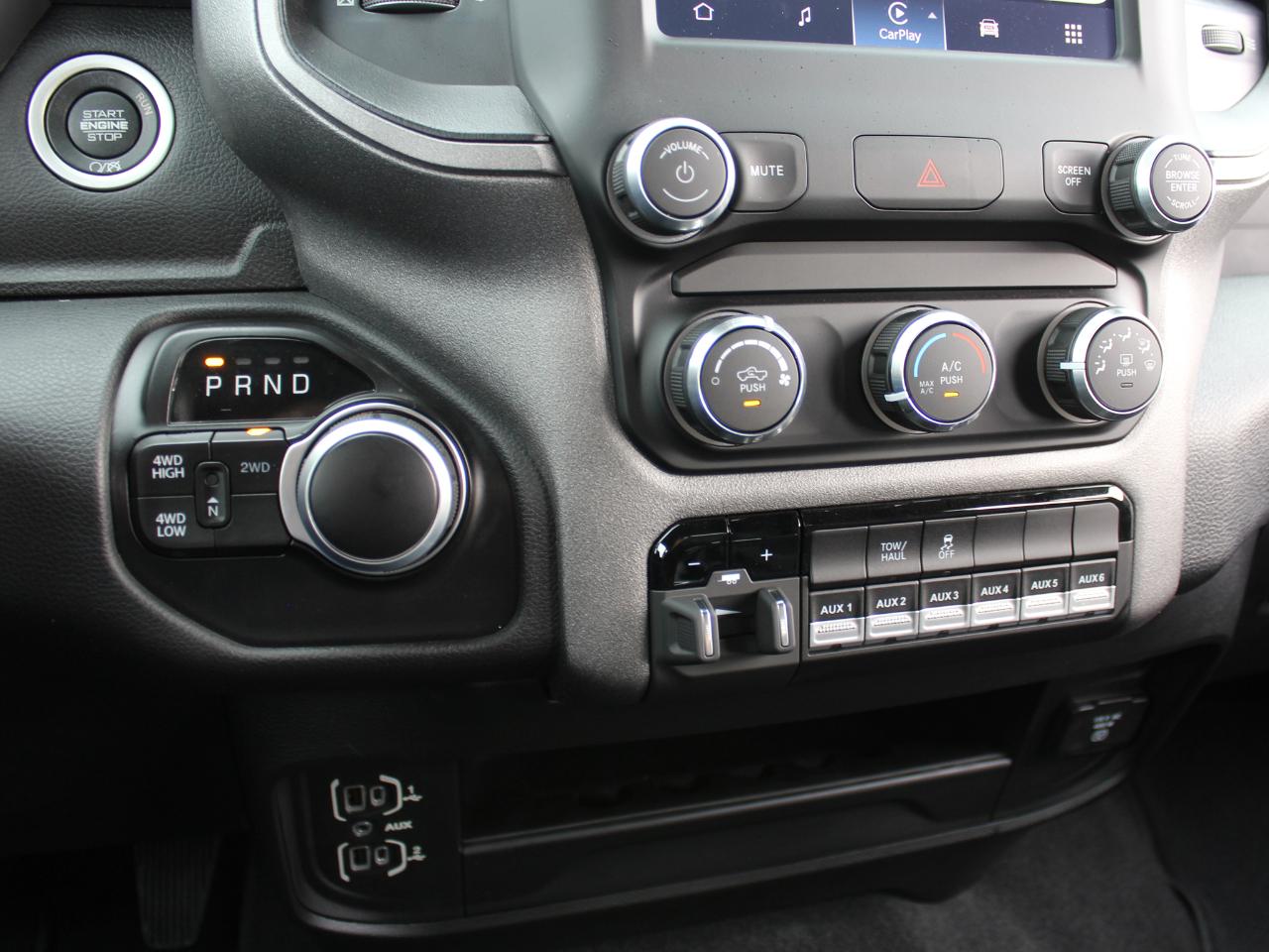 RAM 2500 Tradesman Crew Cab LWB 4WD 2023