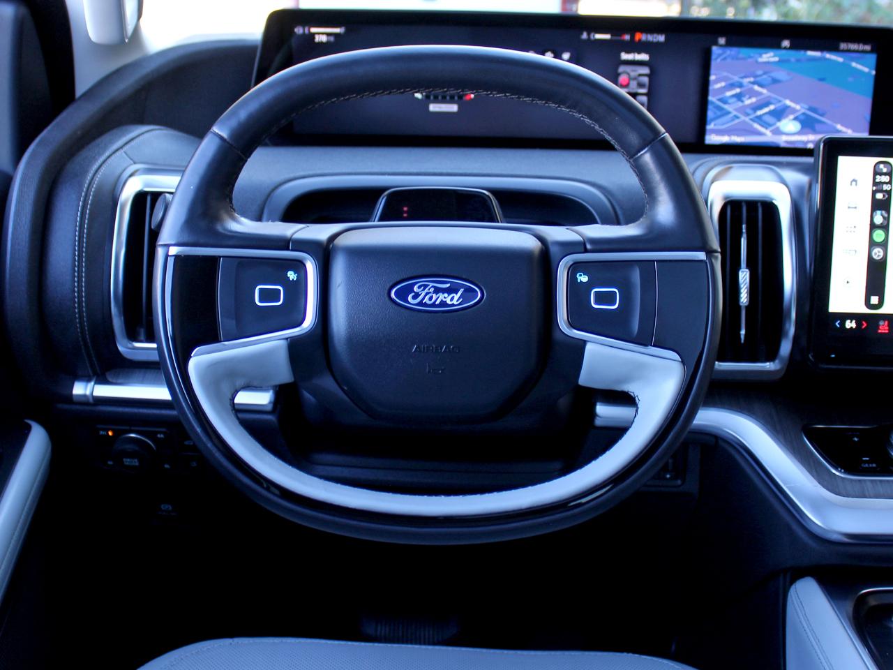 Ford Expedition  2025