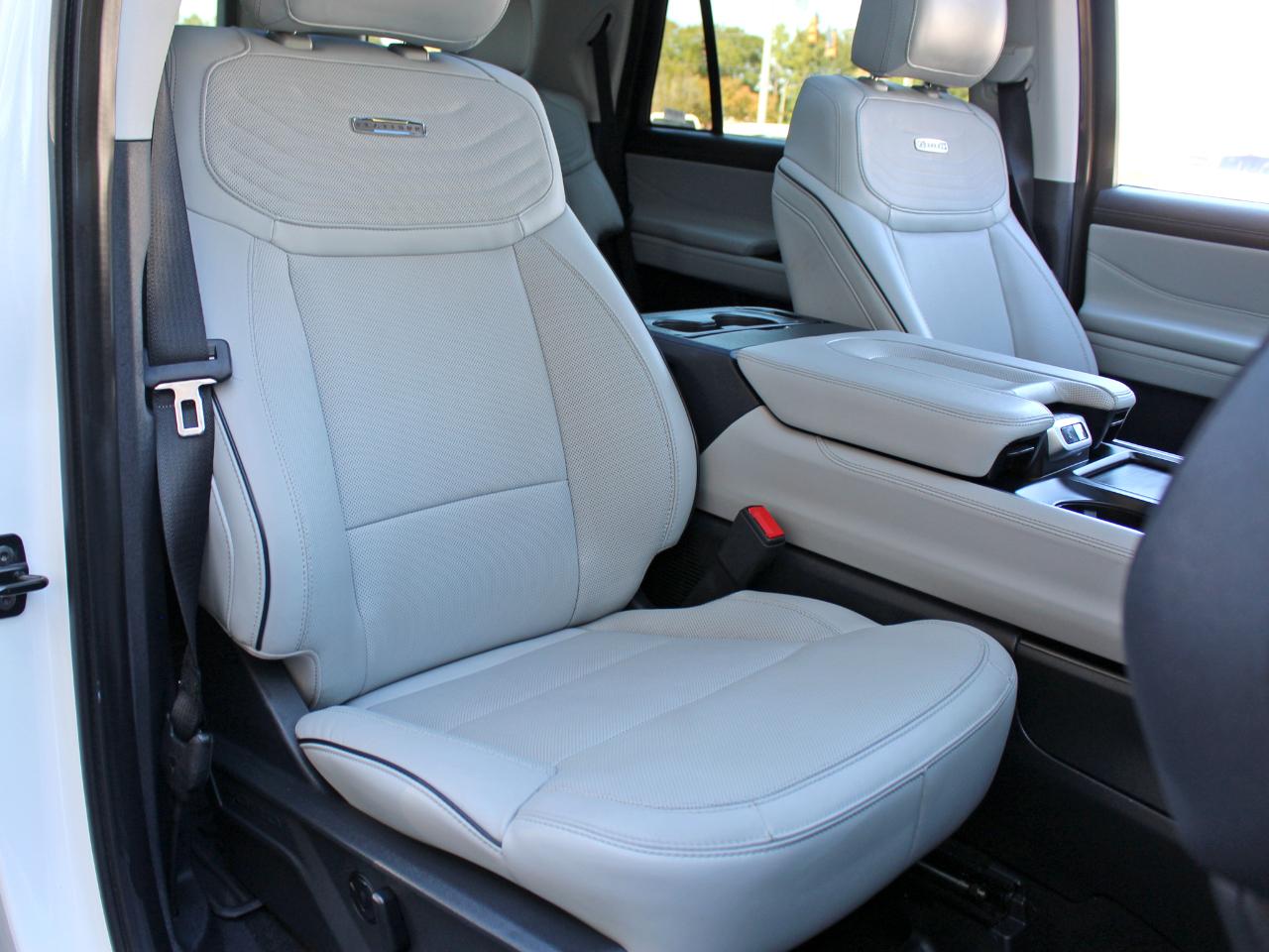 Ford Expedition  2025