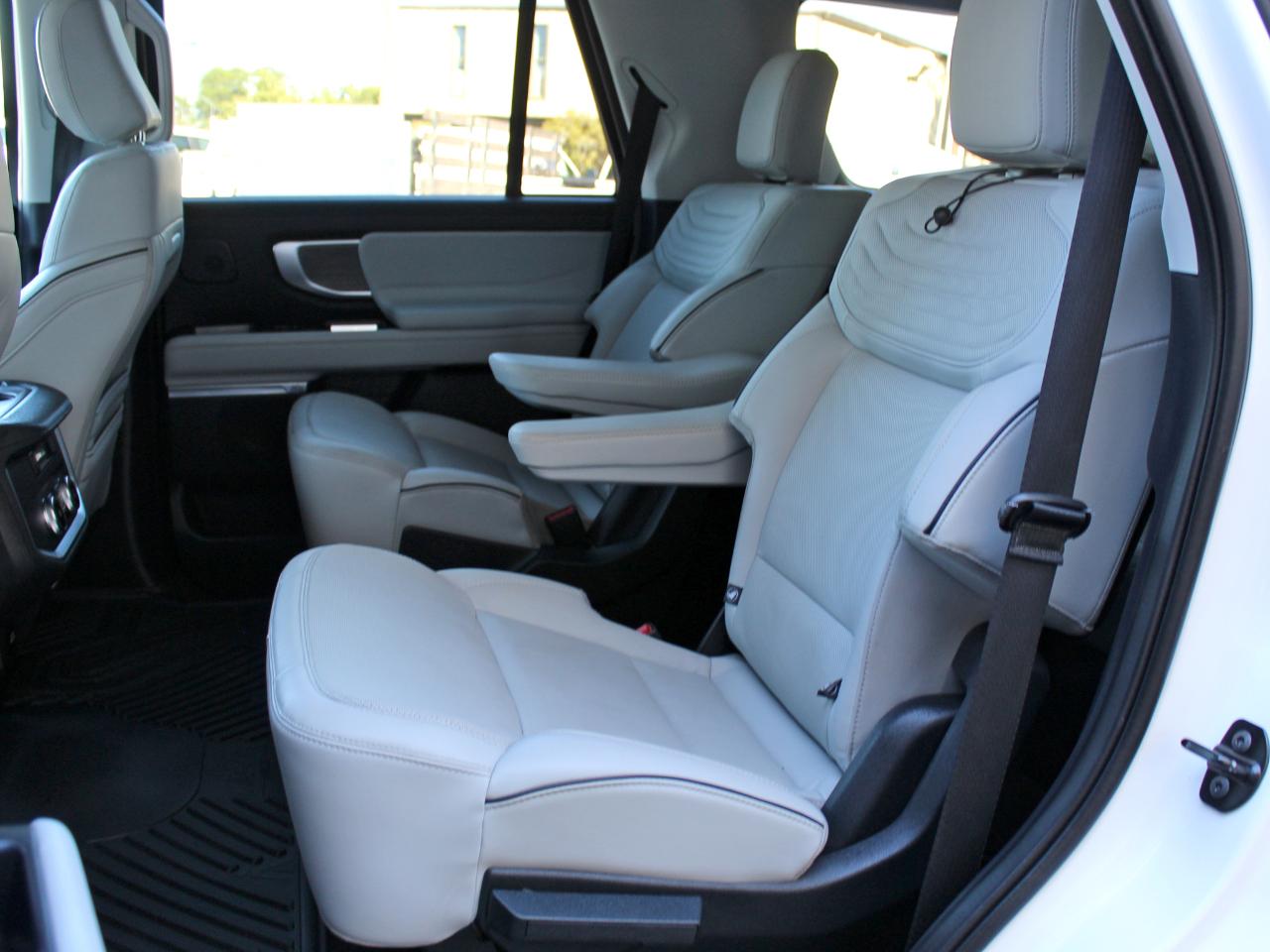 Ford Expedition  2025