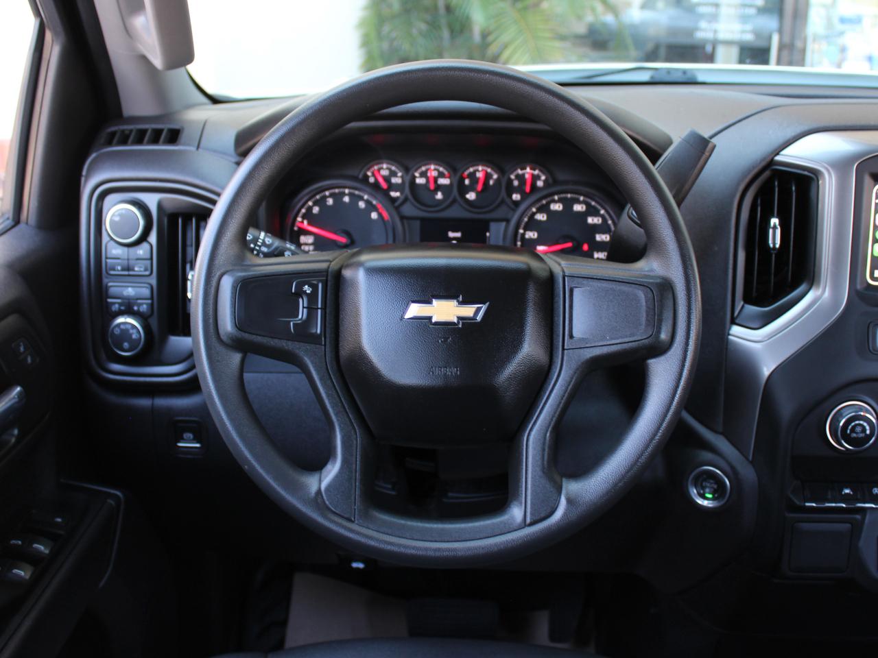 Chevrolet Silverado 1500 Work Truck Crew Cab 4WD 2024