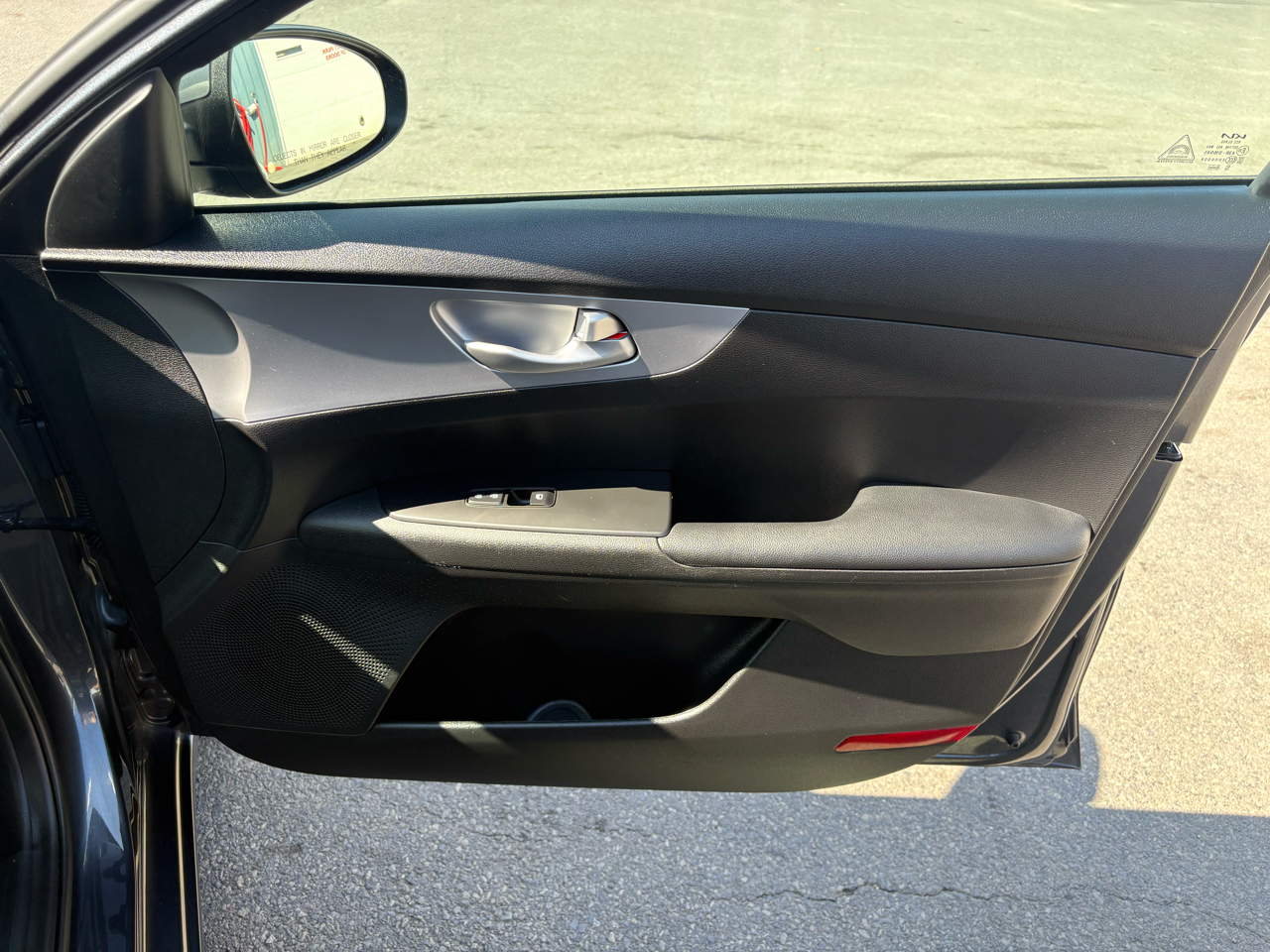 2023 Kia Forte LXS photo 10