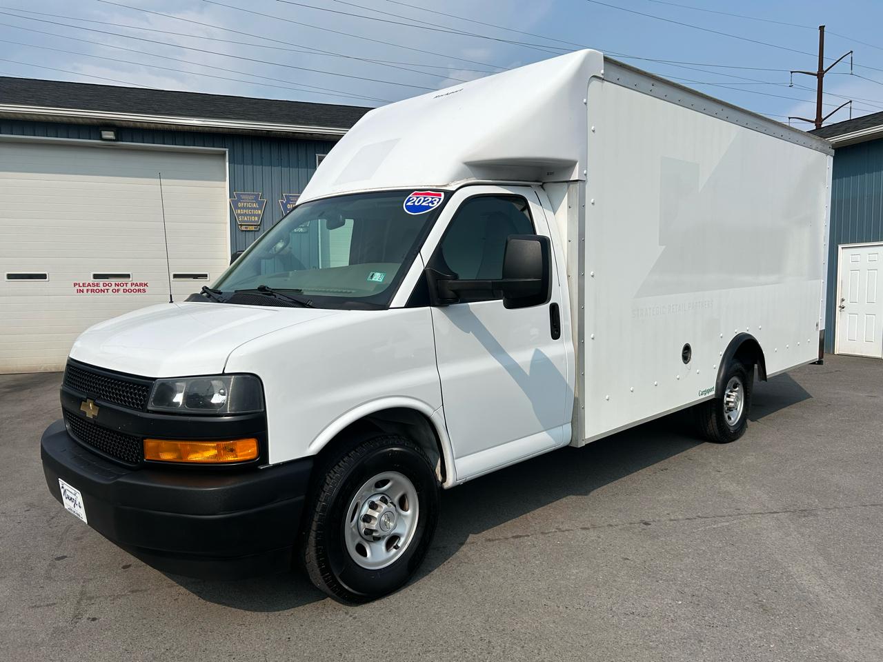 2023 Chevrolet Express Commercial Cutaway 3500 Van 159"