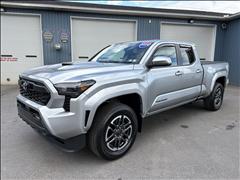 2024 Toyota Tacoma 4WD 