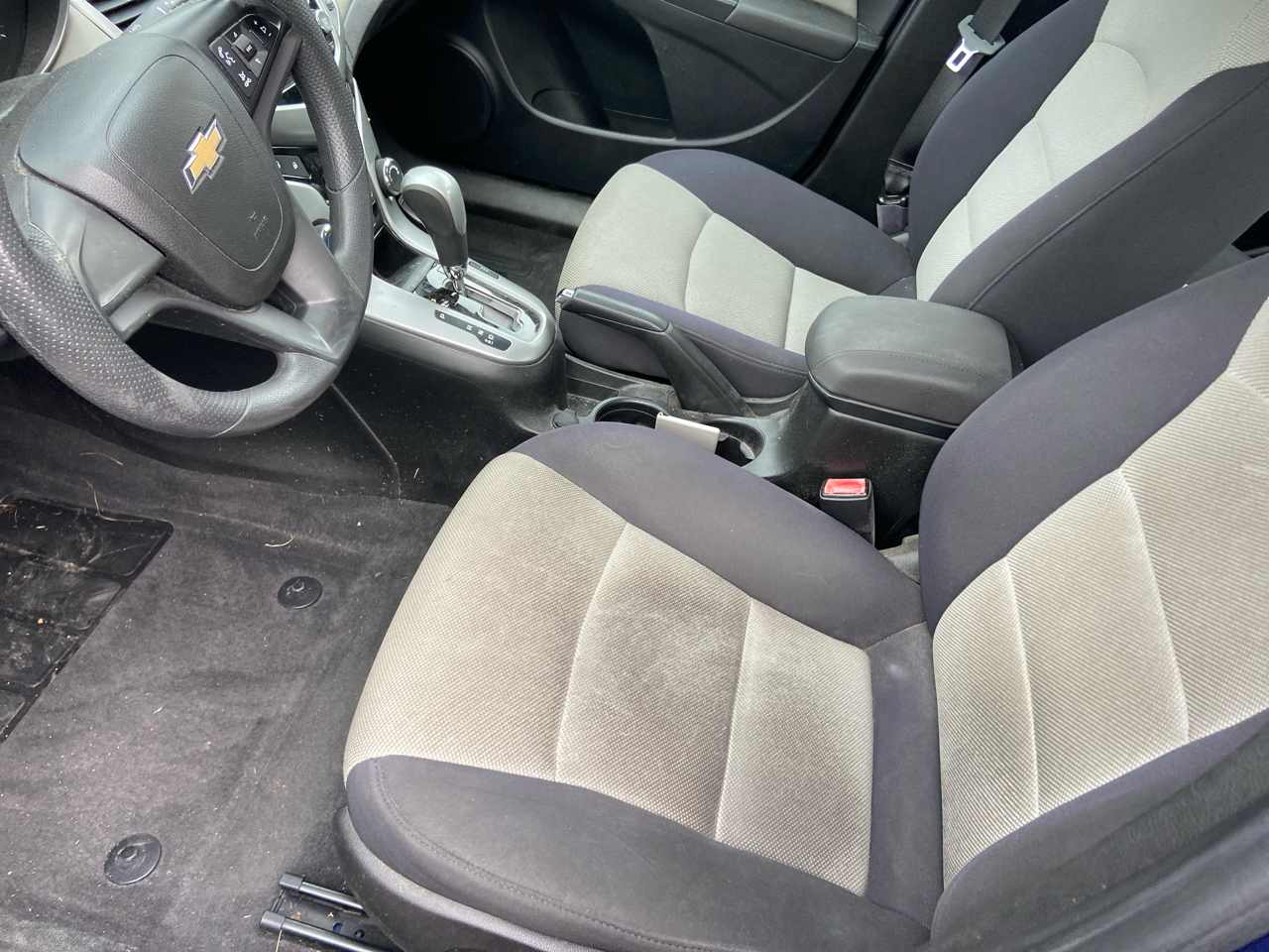 Chevrolet Cruze LS Auto 2013 Chevrolet Cruze LS Auto 2013