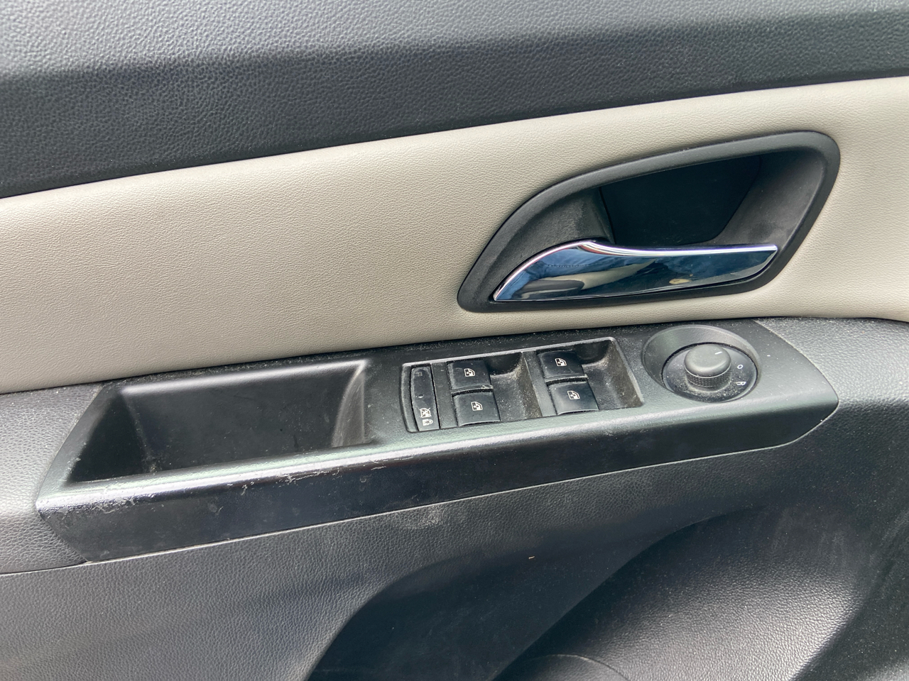 Chevrolet Cruze LS Auto 2013 Chevrolet Cruze LS Auto 2013