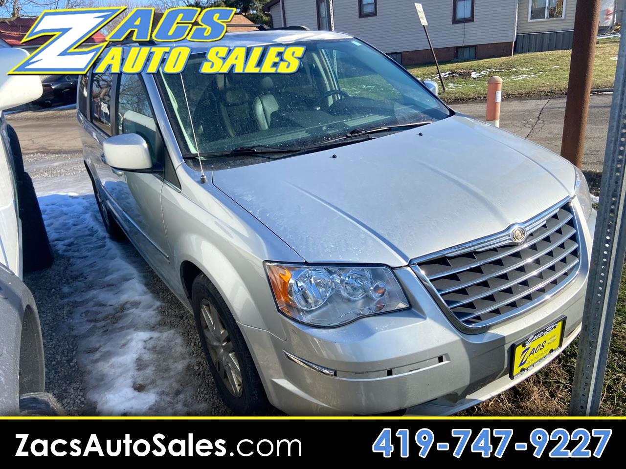 2010 Chrysler Town & Country Touring