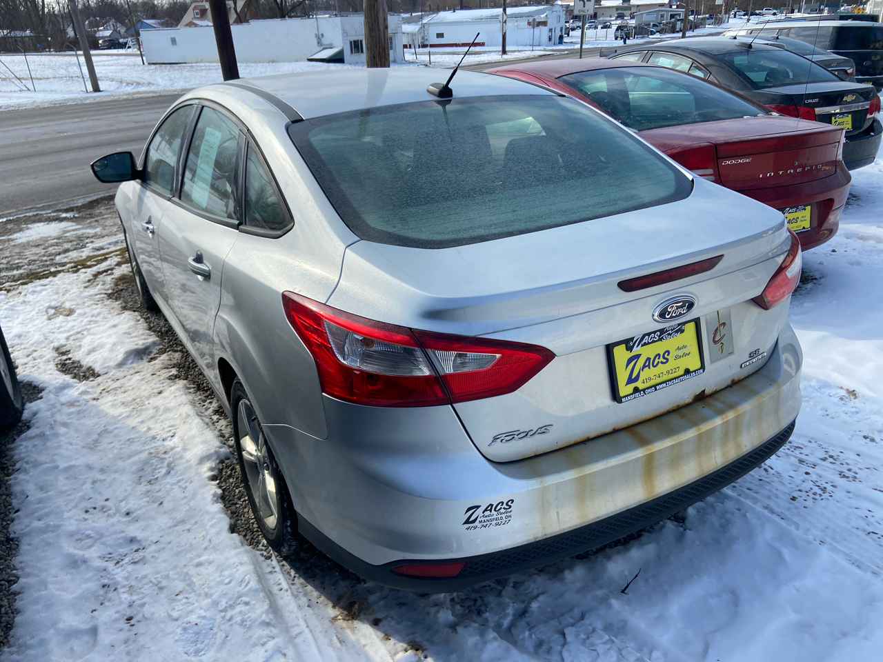 Ford Focus SES 4D Sedan 2014