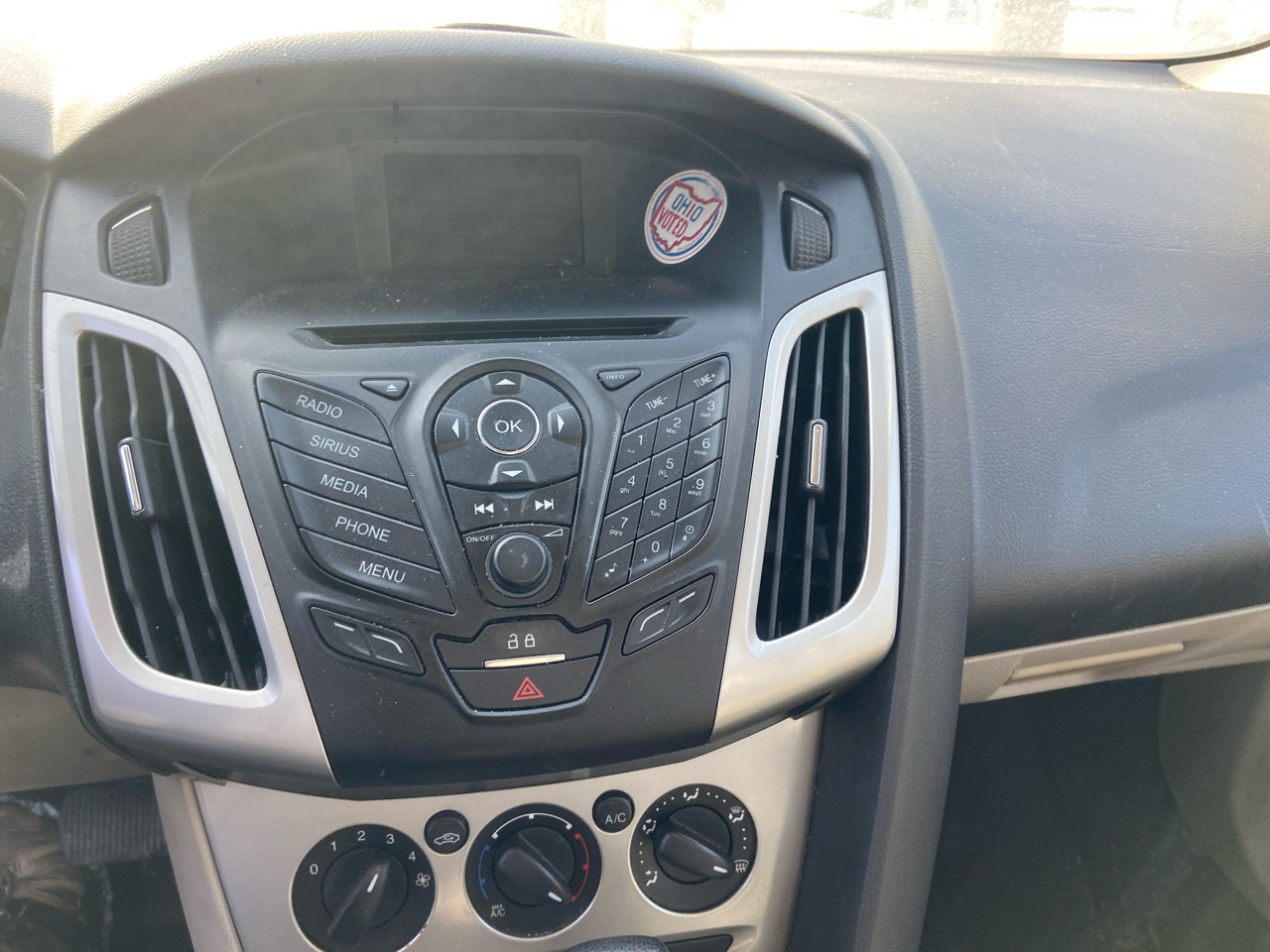 Ford Focus SES 4D Sedan 2014