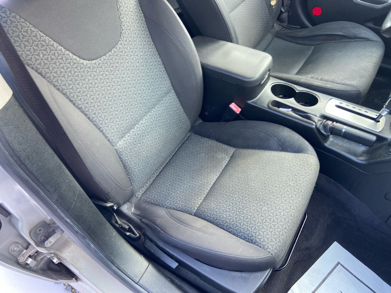 Pontiac G6 Base 2010