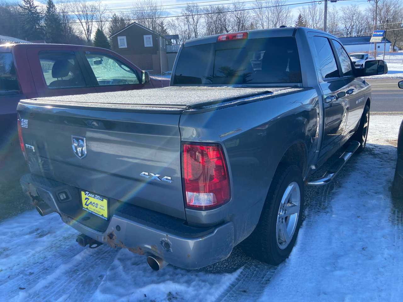 RAM 1500 Sport Crew Cab 4WD 2011
