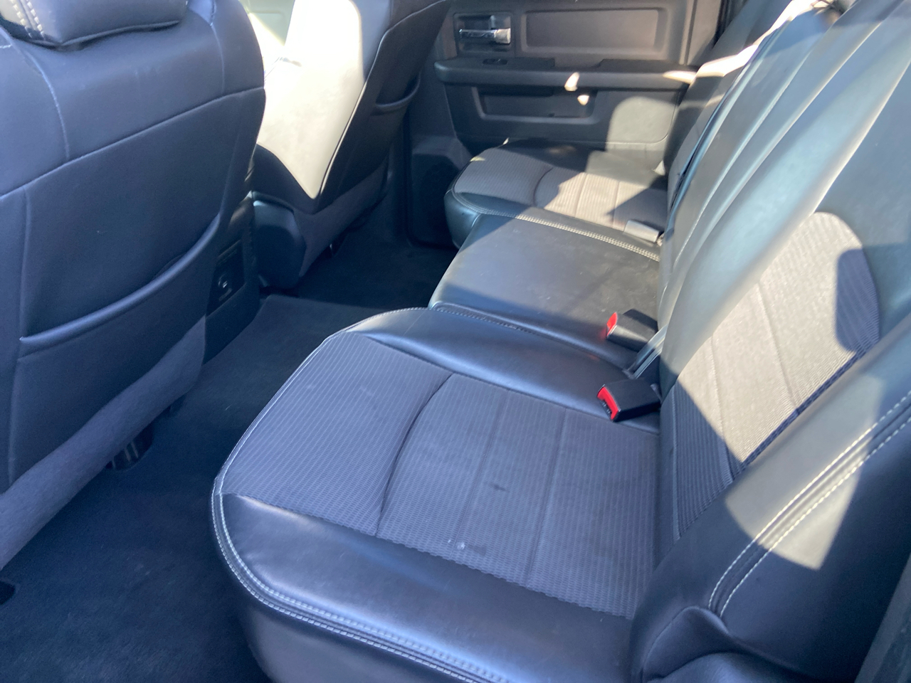 RAM 1500 Sport Crew Cab 4WD 2011