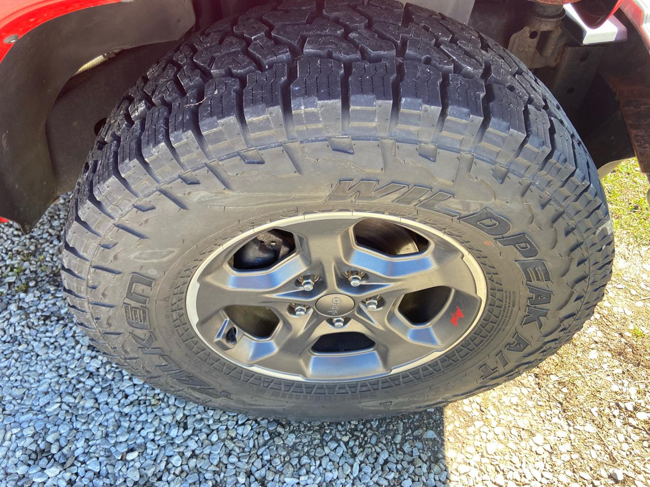 Jeep Wrangler Unlimited Sahara 4WD 2013