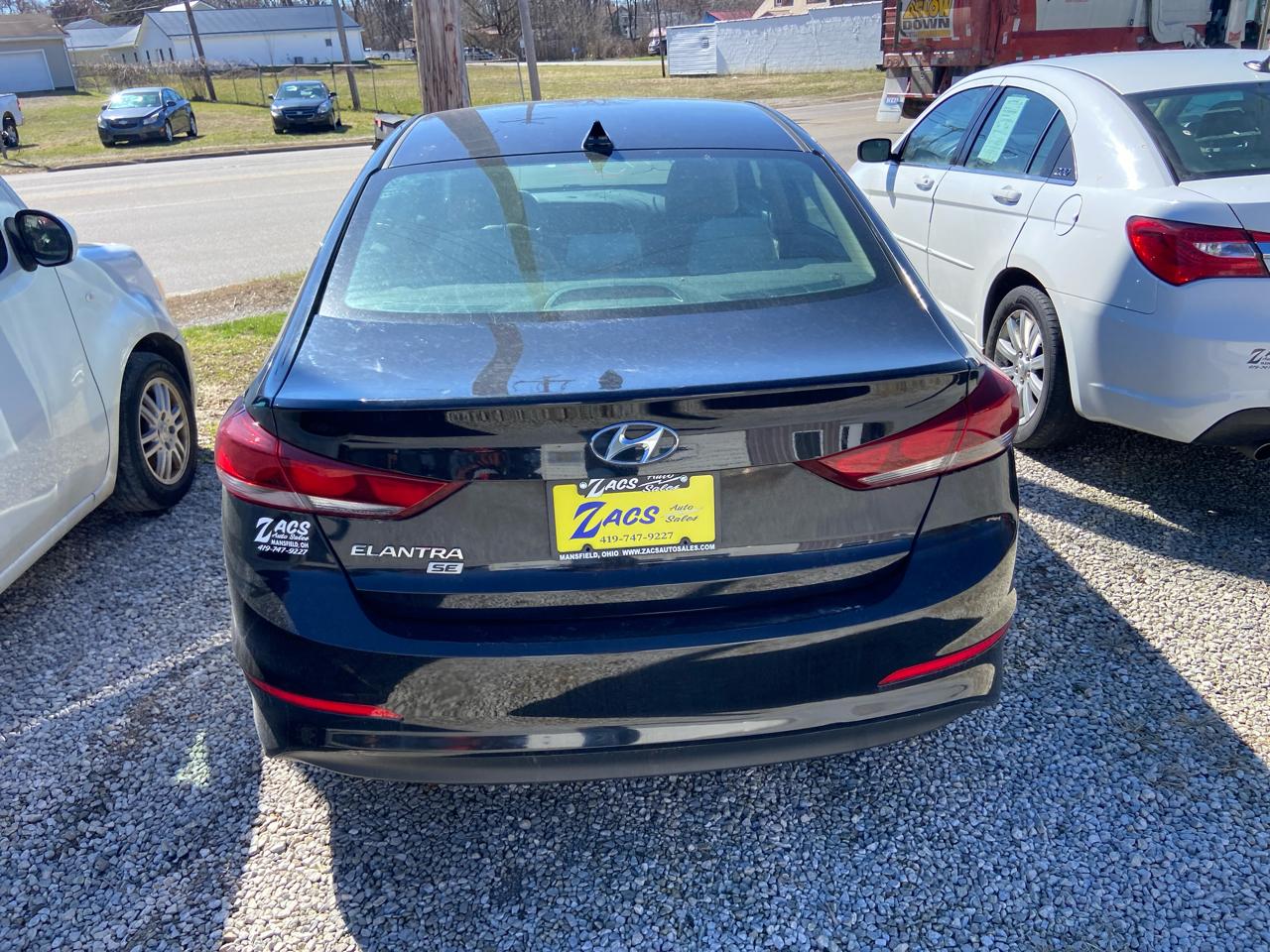 Hyundai Elantra SE 6AT 2017