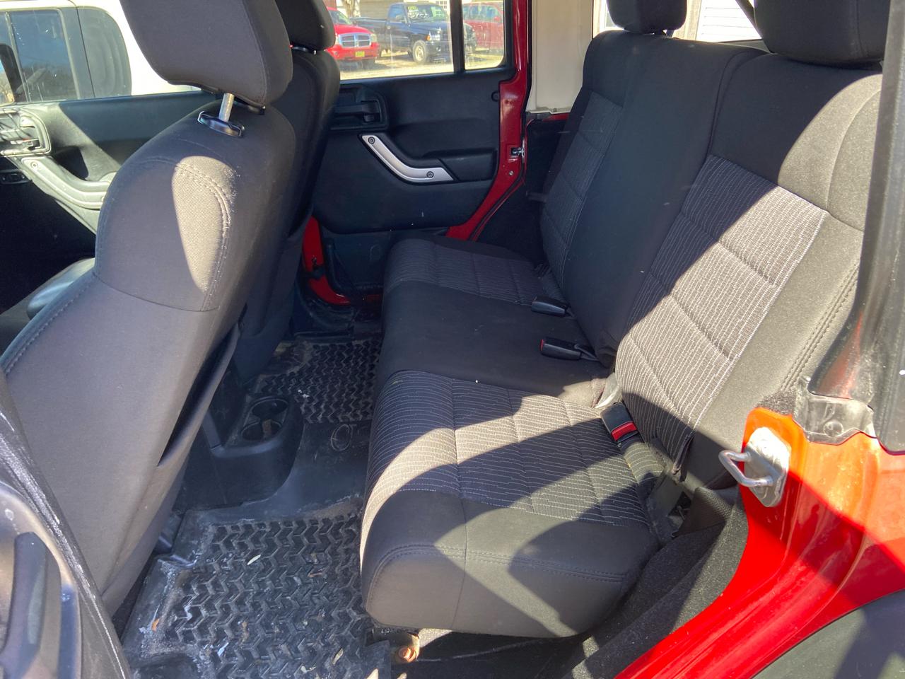 Jeep Wrangler Unlimited Rubicon 4WD 2011