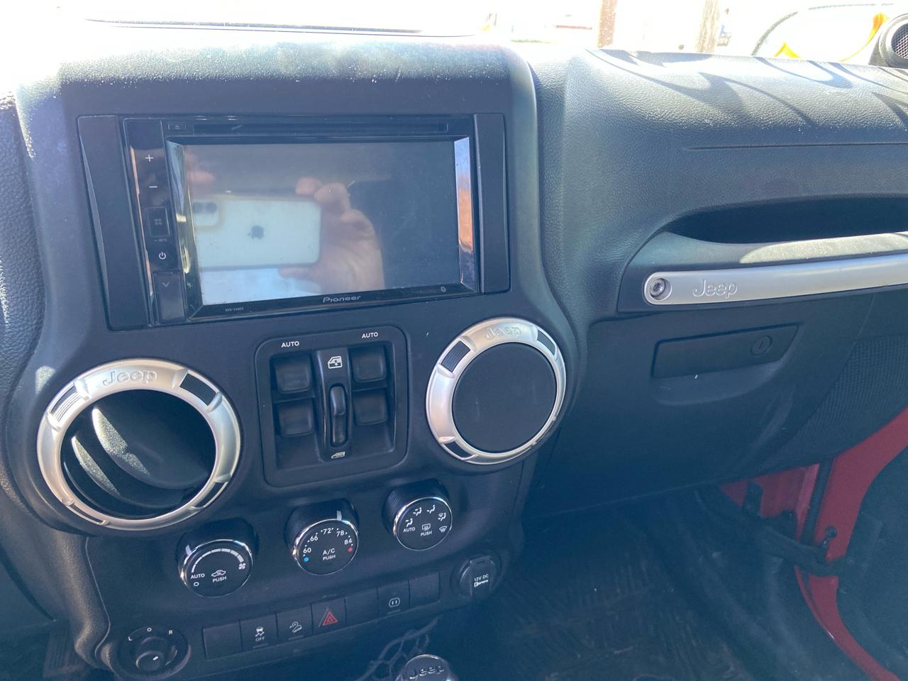 Jeep Wrangler Unlimited Rubicon 4WD 2011