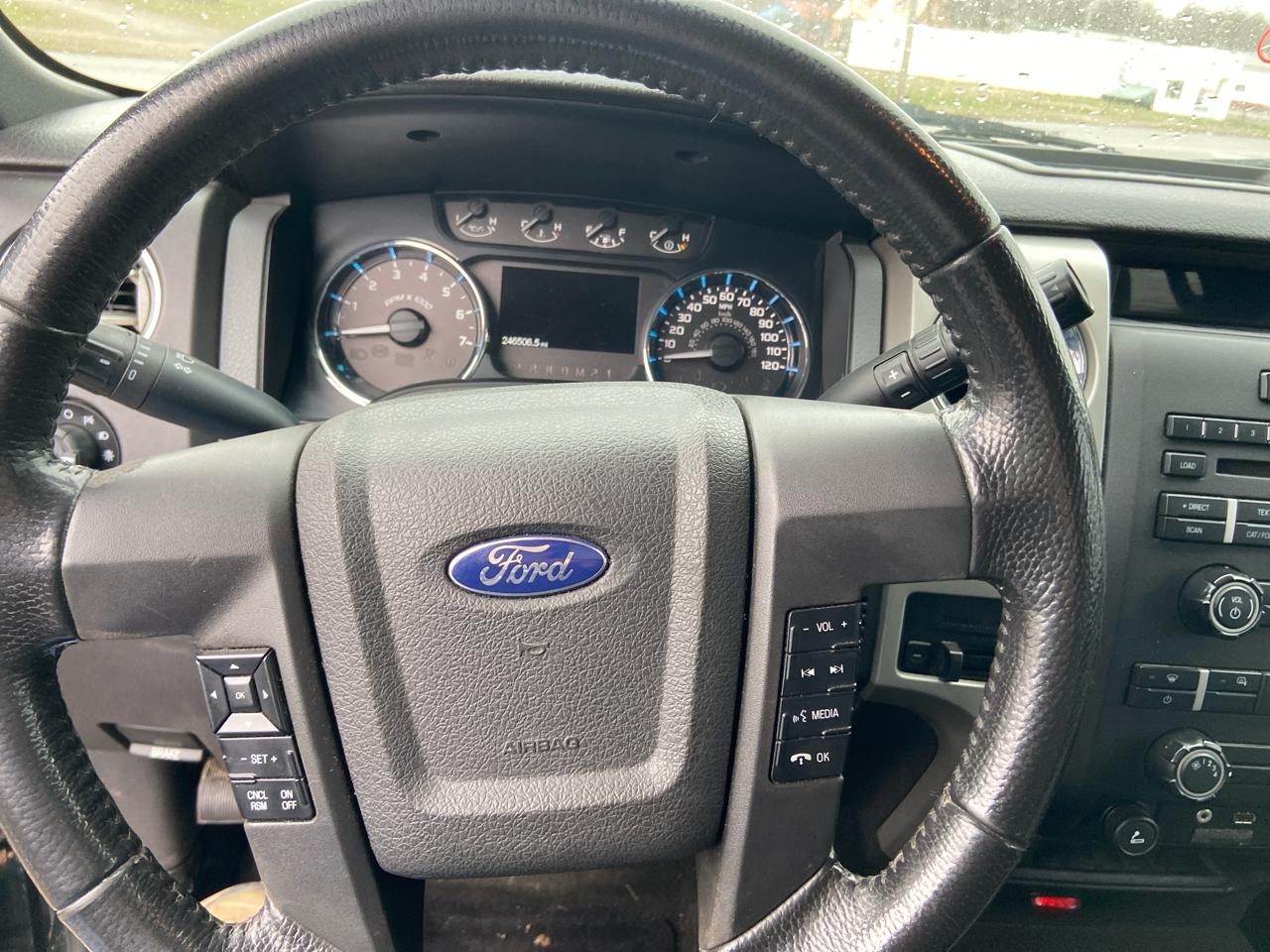 Ford F-150 XLT SuperCrew 6.5-ft. Bed 4WD 2012