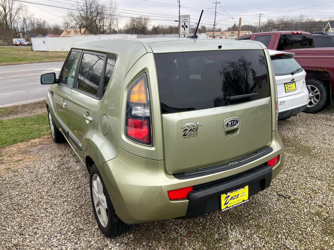 Kia Soul + 2011