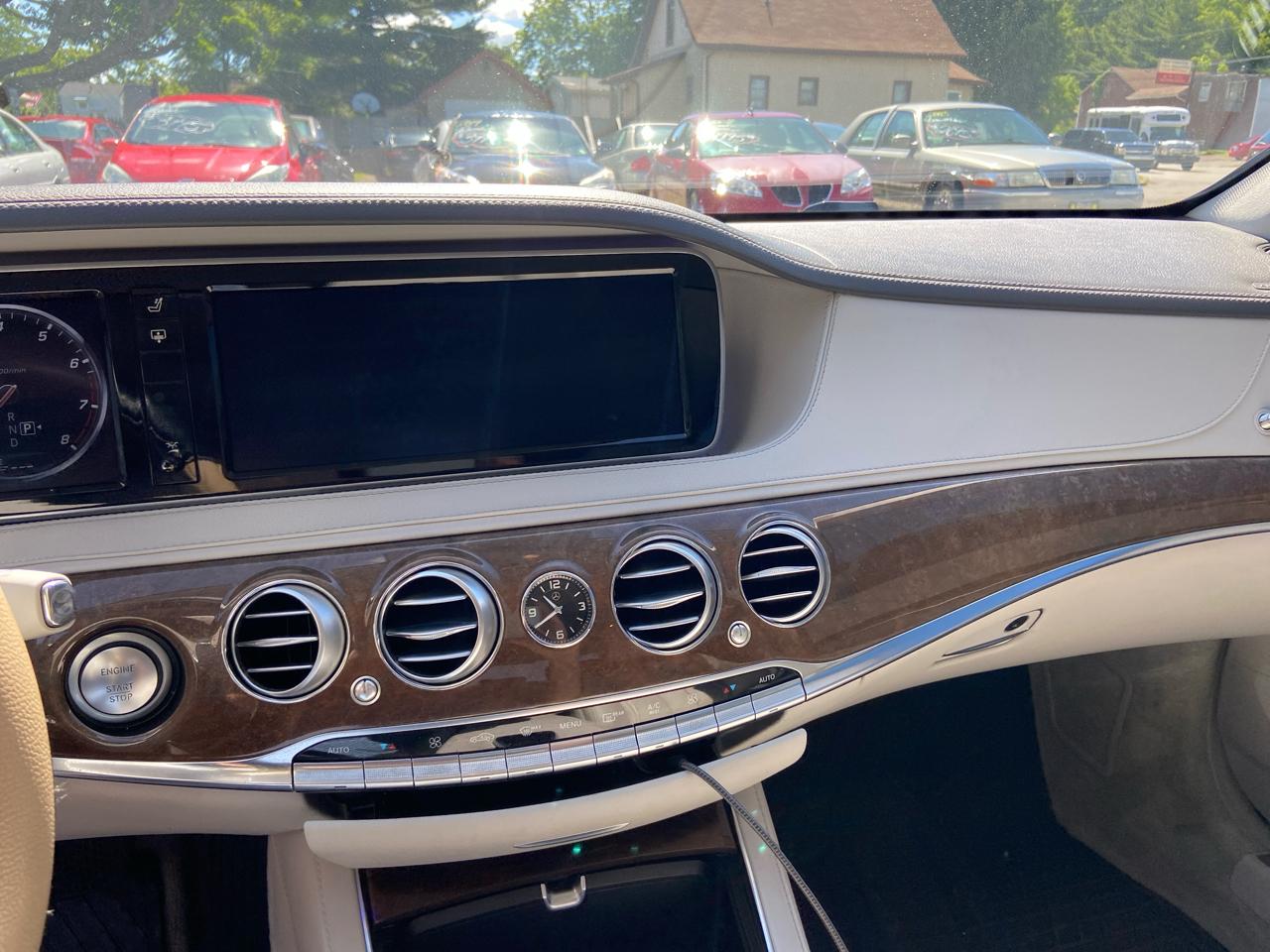 Mercedes-Benz S-Class S550 4MATIC 2015