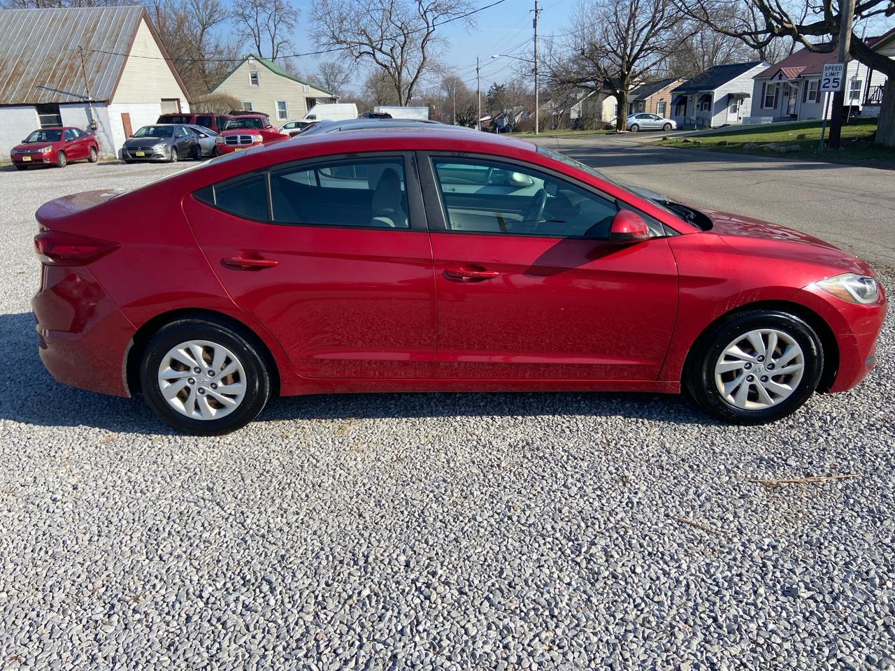 Hyundai Elantra SE 6AT 2017