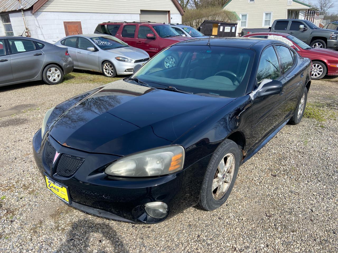 Pontiac Grand Prix Base 2005