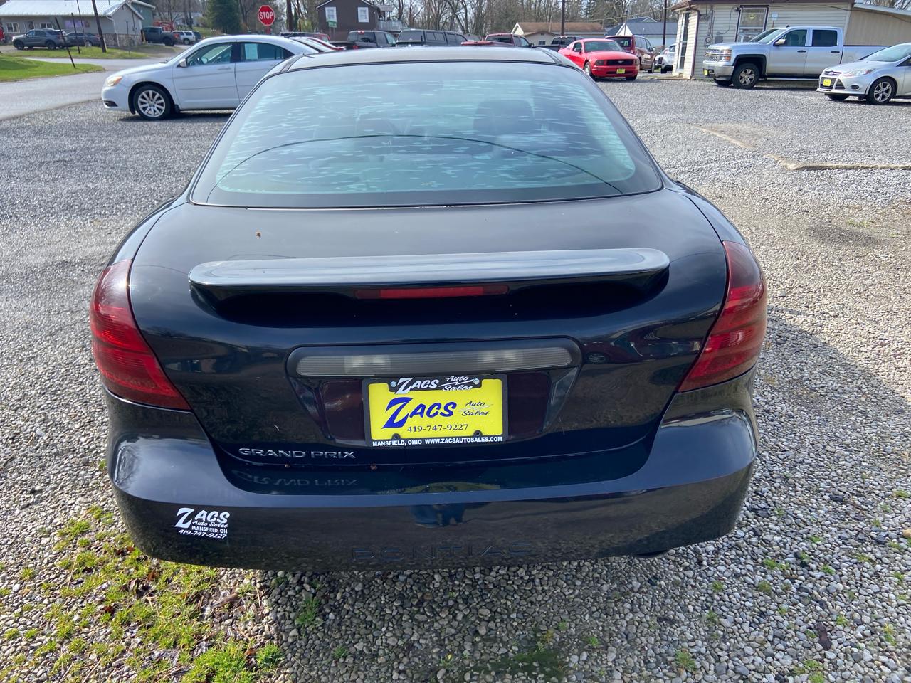 Pontiac Grand Prix Base 2005