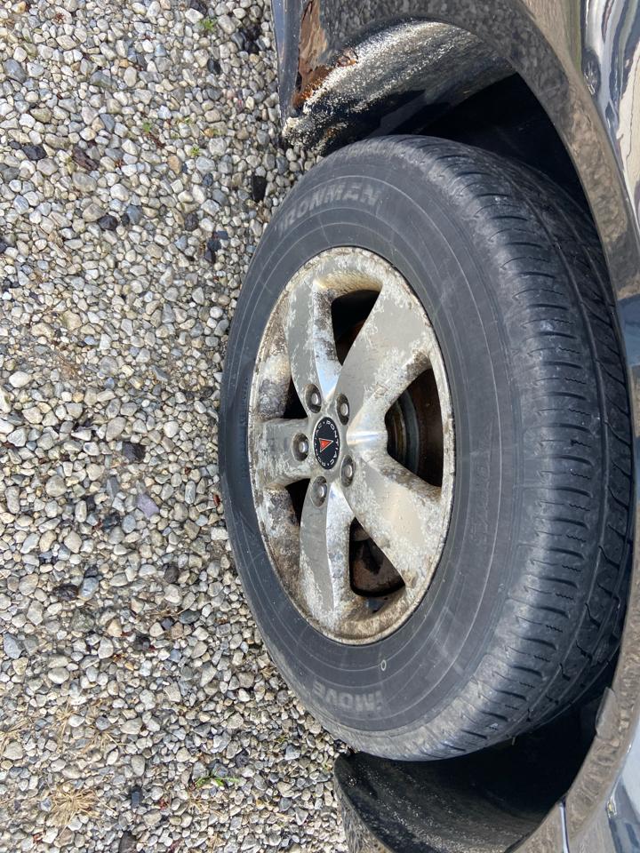 Pontiac Grand Prix Base 2005