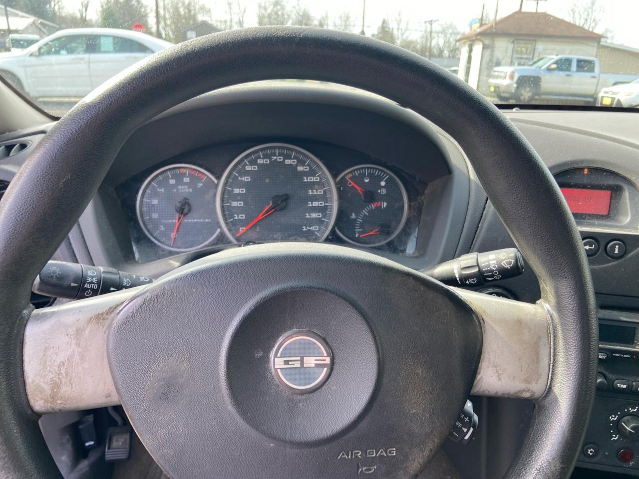 Pontiac Grand Prix Base 2005