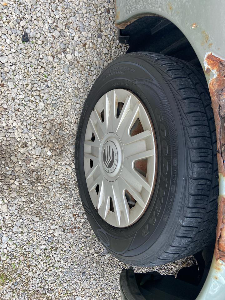 Mercury Grand Marquis GS 2005