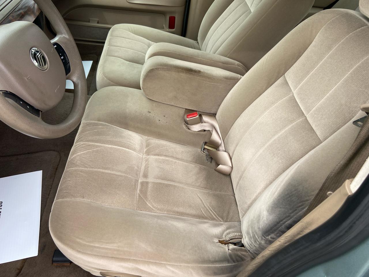 Mercury Grand Marquis GS 2005