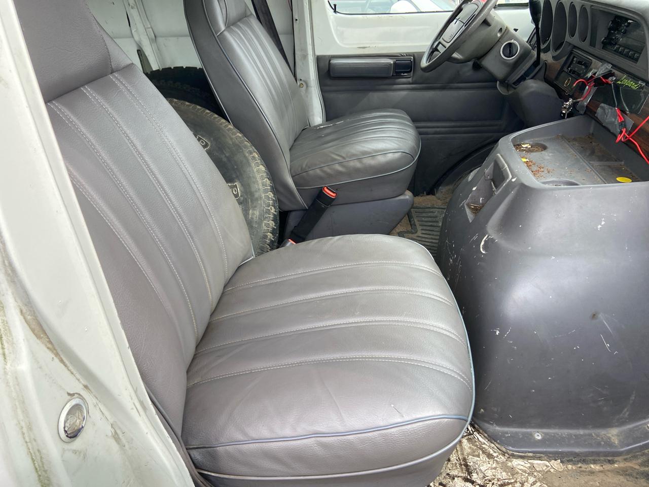 Dodge Ram Van 2500 1995