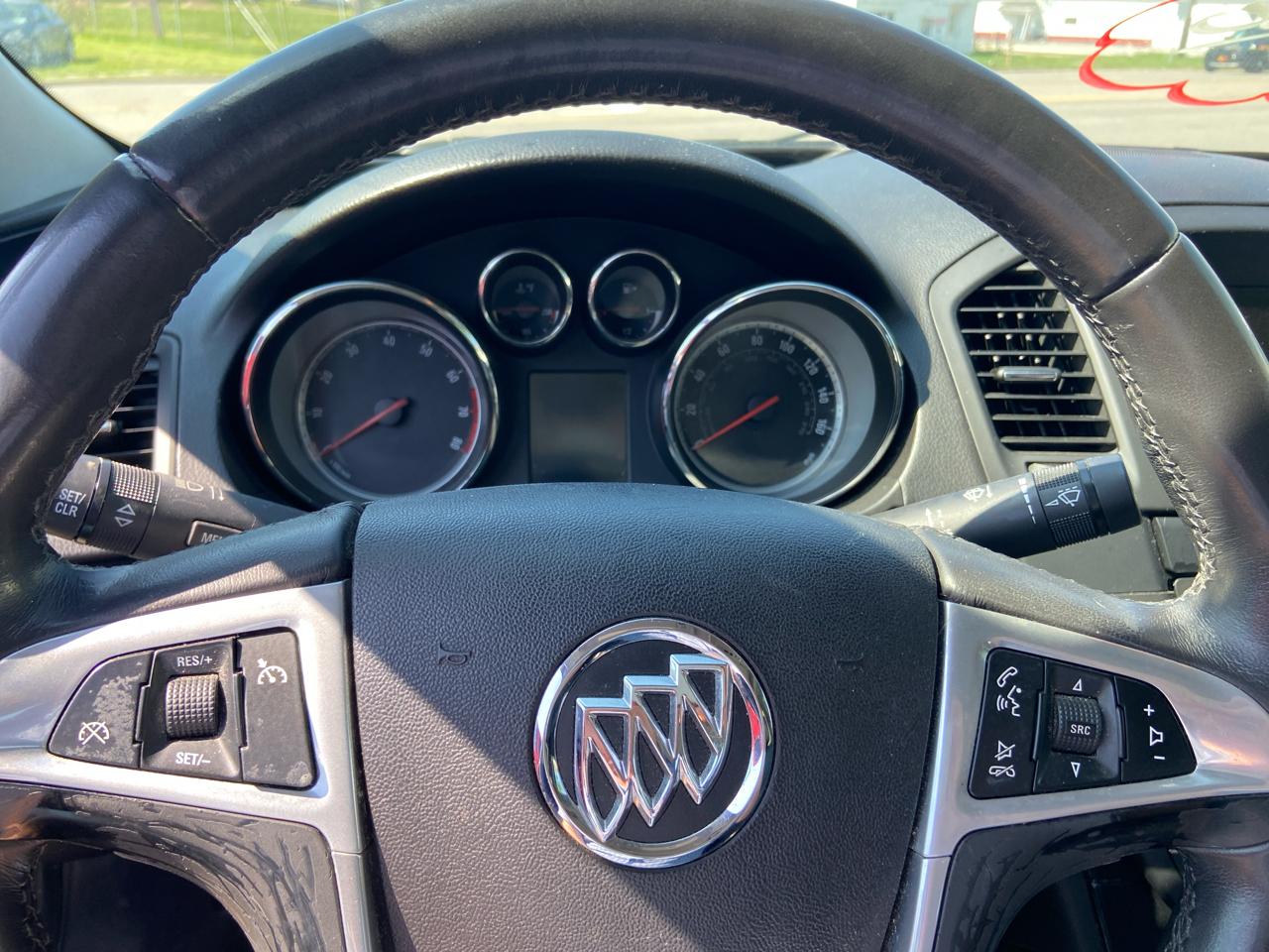 Buick Regal CXL - 2XL 2011