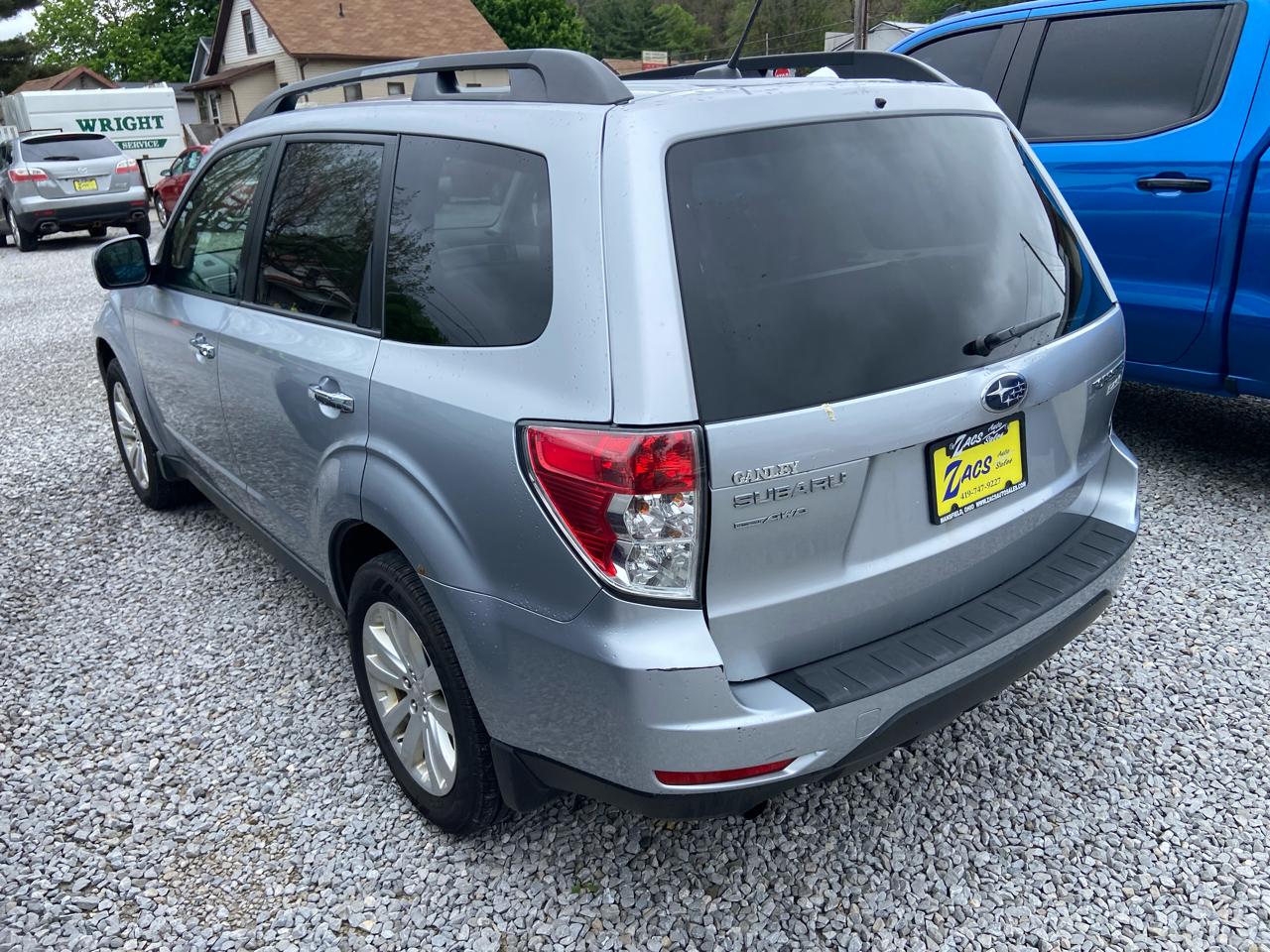Subaru Forester 2.5X Premium 2013