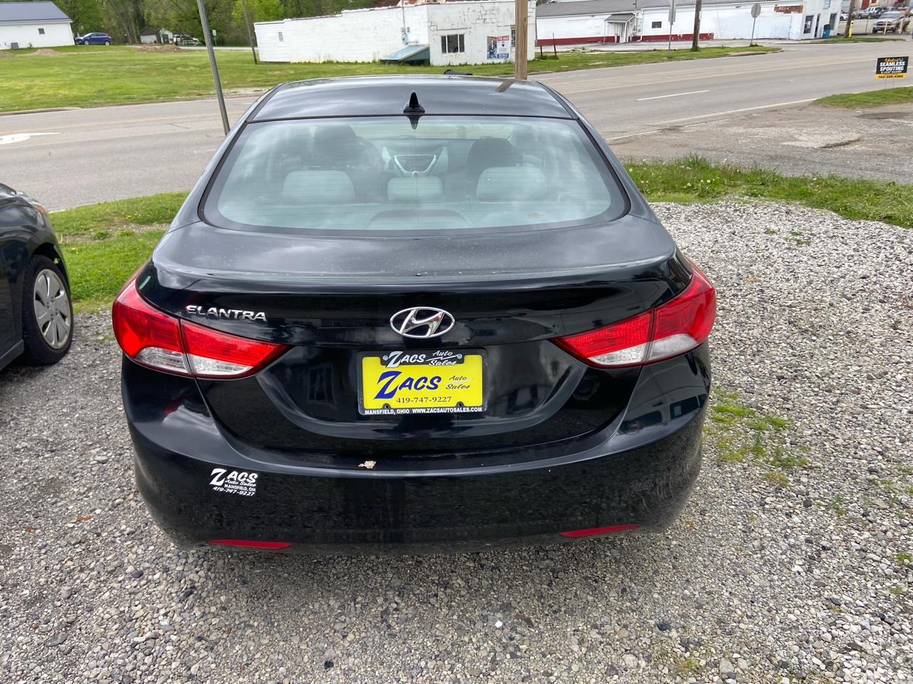 Hyundai Elantra Limited 2012