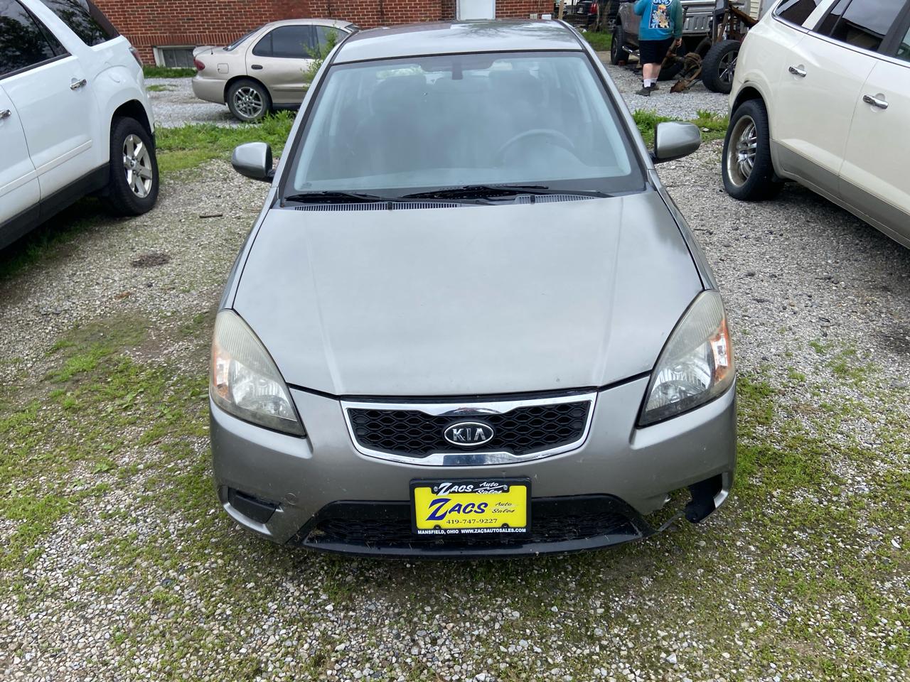 Kia Rio Base 2011