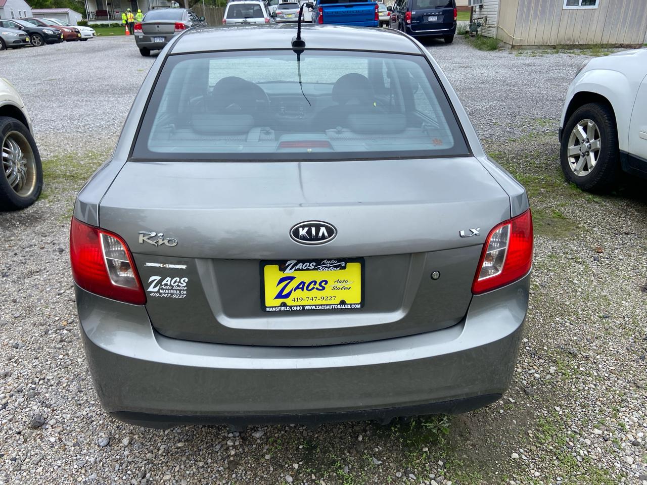 Kia Rio Base 2011