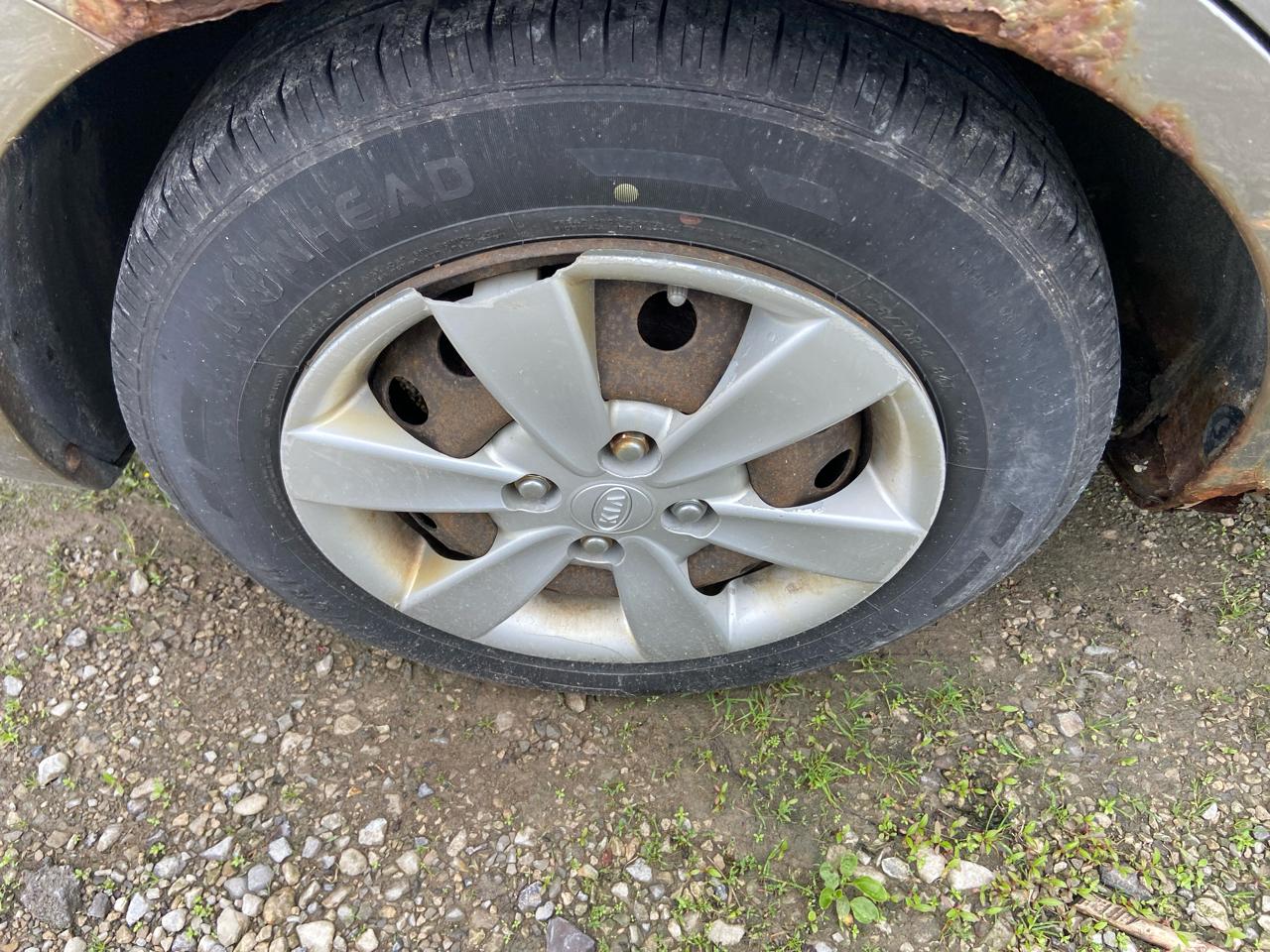Kia Rio Base 2011