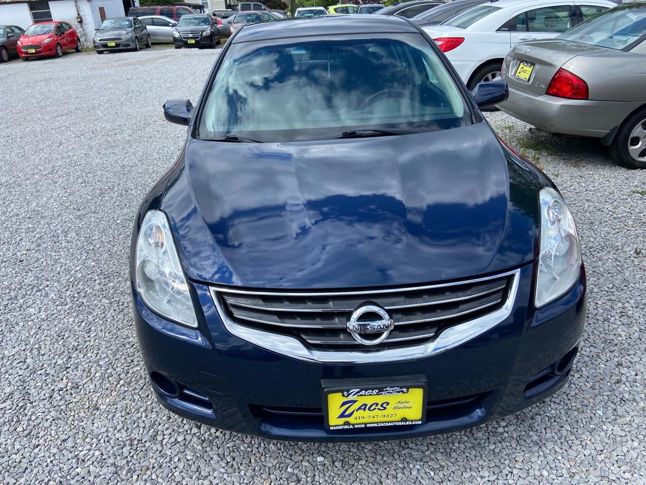 Nissan Altima  2012