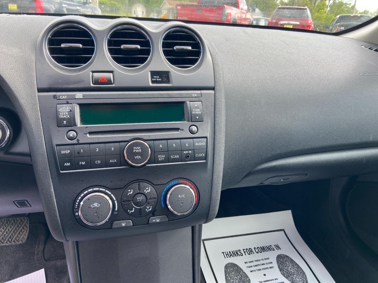 Nissan Altima  2012