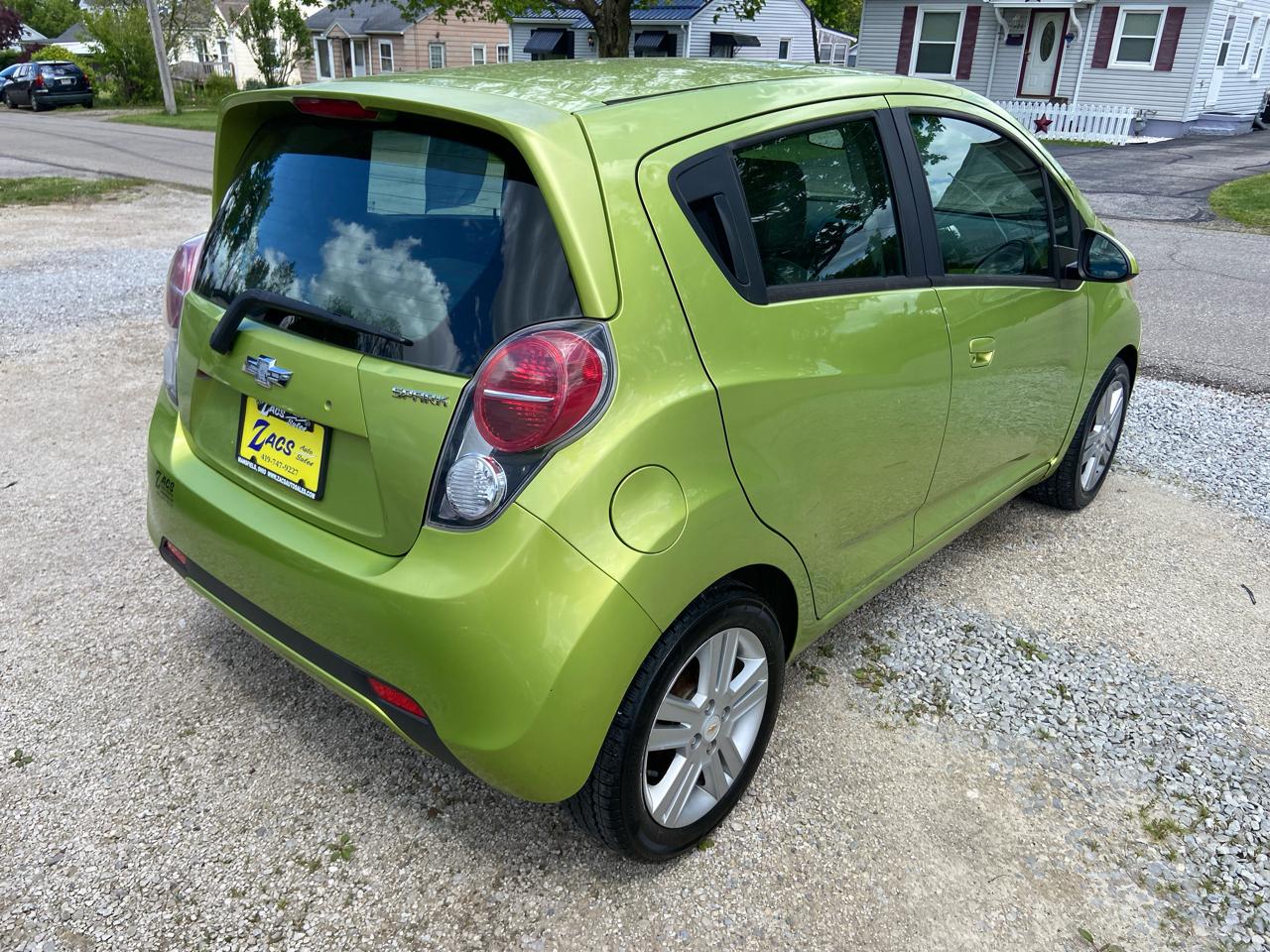Chevrolet Spark 1LT Auto 2013