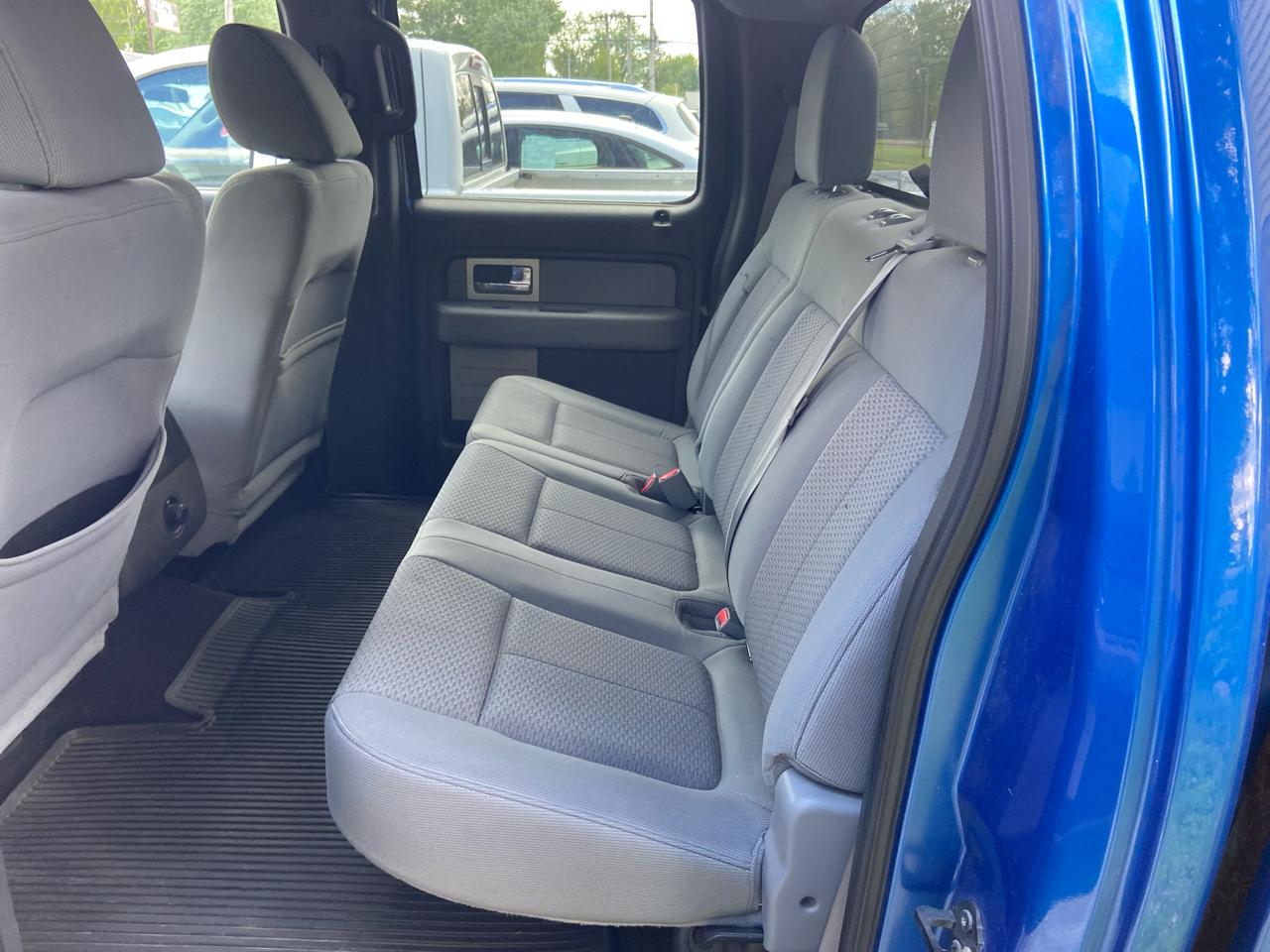 Ford F-150 XLT SuperCrew 6.5-ft. Bed 4WD 2011