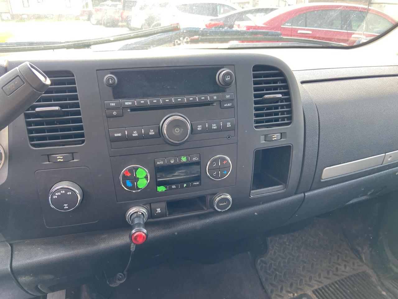 Chevrolet Silverado 1500 LT1 Extended Cab 4WD 2010