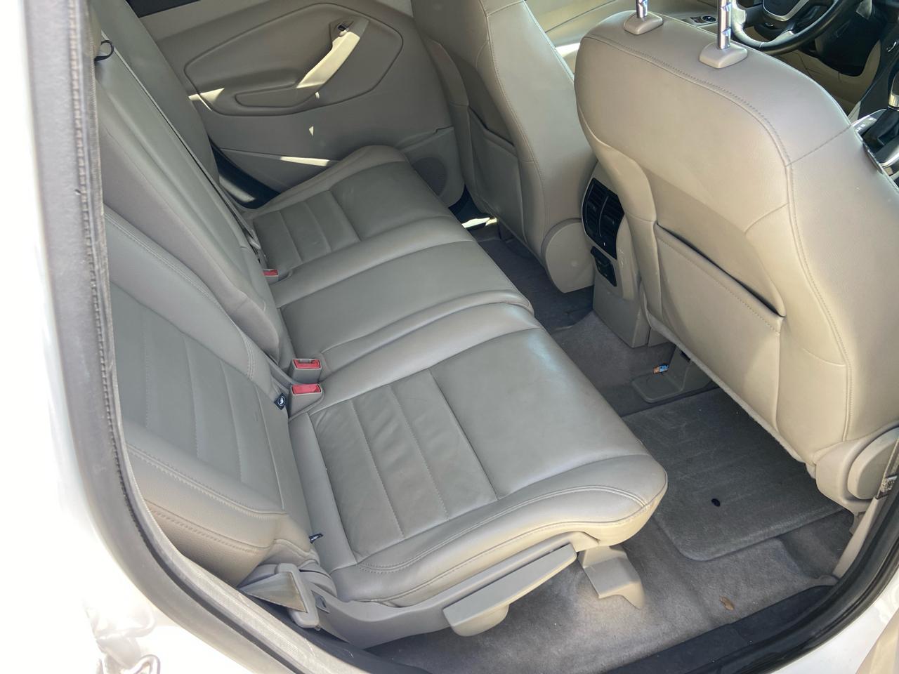 Ford Escape Titanium 4WD 2014