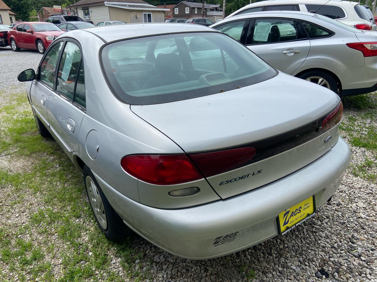 Ford Escort LX 4-Door 1997
